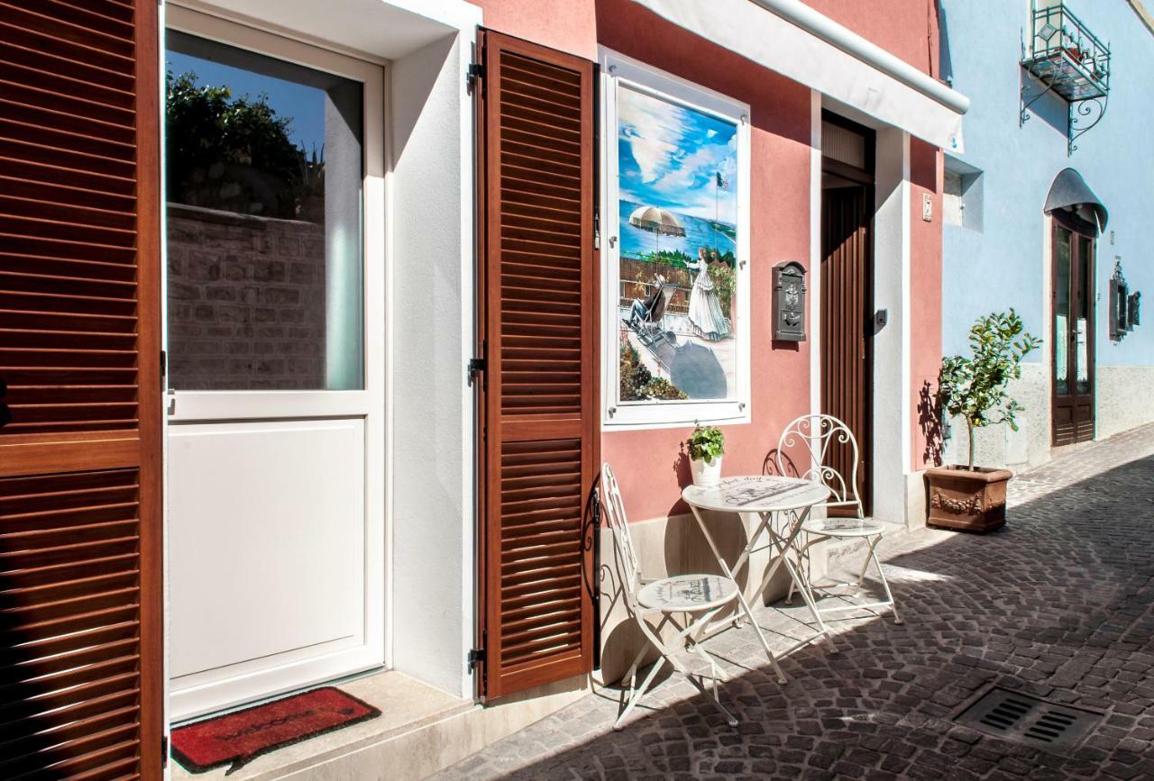 Отель L'Orizzonte Relais Сироло Экстерьер фото